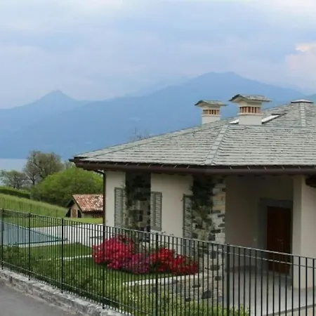 Di Como, Griante - *