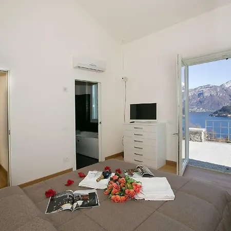 Di Como, Griante - Villa